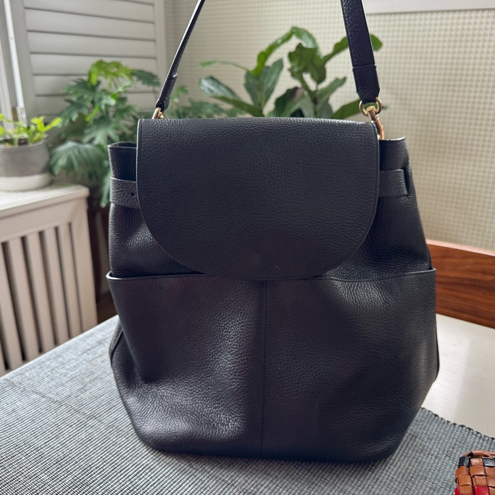 Cuyana Convertible 13” Backpack Tote in Black Leather